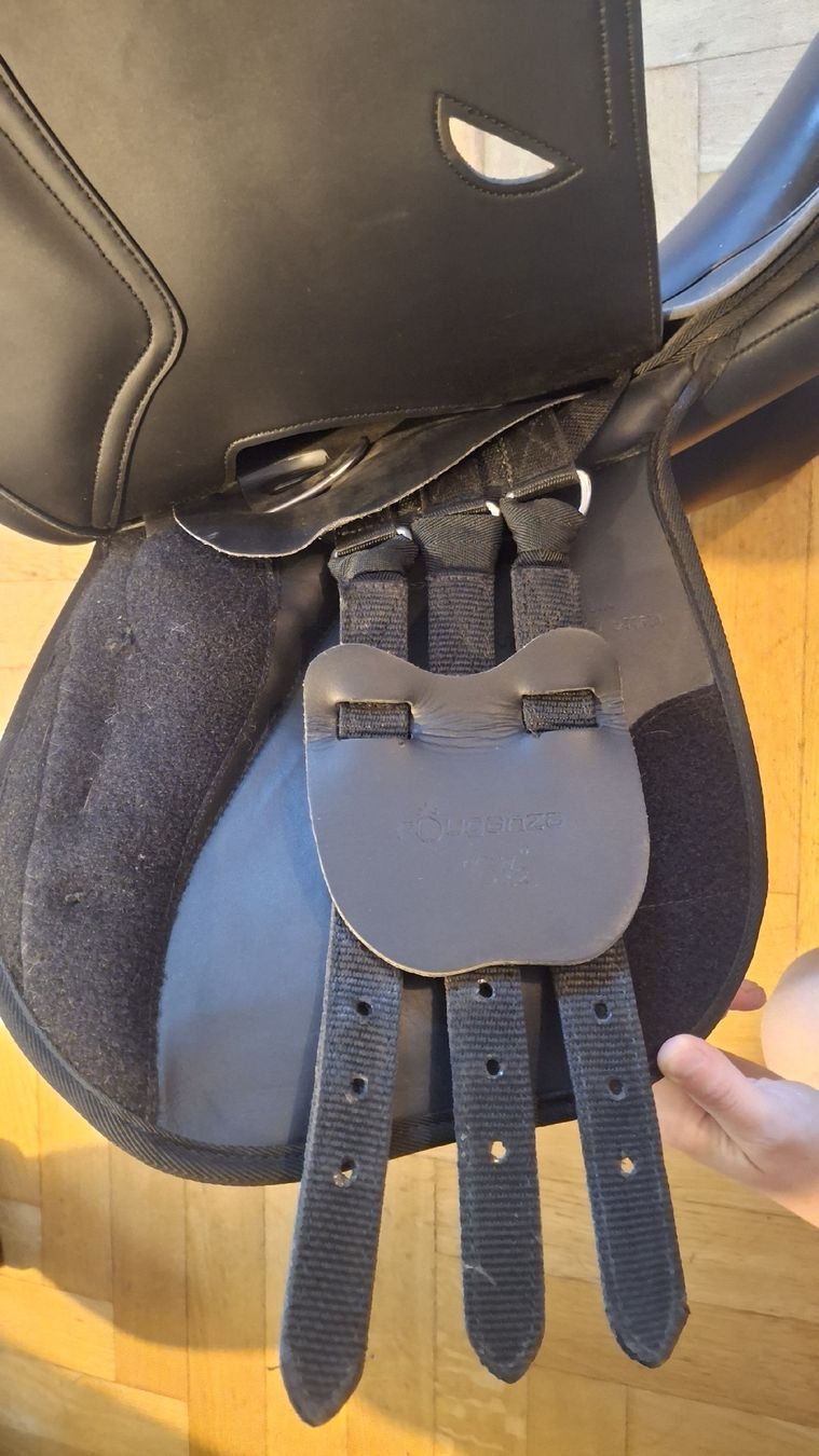 Selles, accessoires: Selle mixte – D'occasion à La Chaux-de-Fonds par pes_b9nw 4