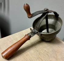 Antikes Küchengerät kleines Hand-Passe-Vite Deko