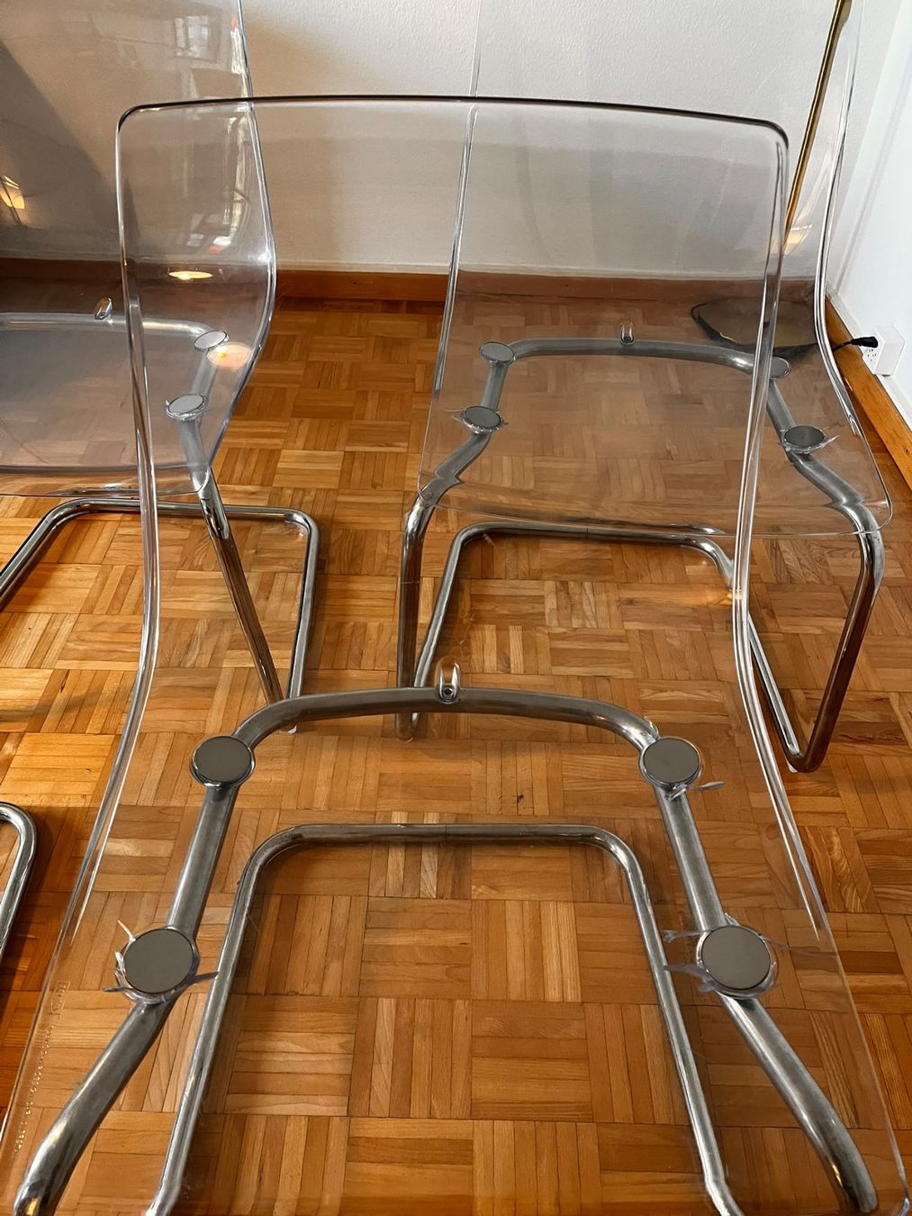 Sedie: Transparent modern chairs – Usato da Zürich venduto da mat_9xn6 1
