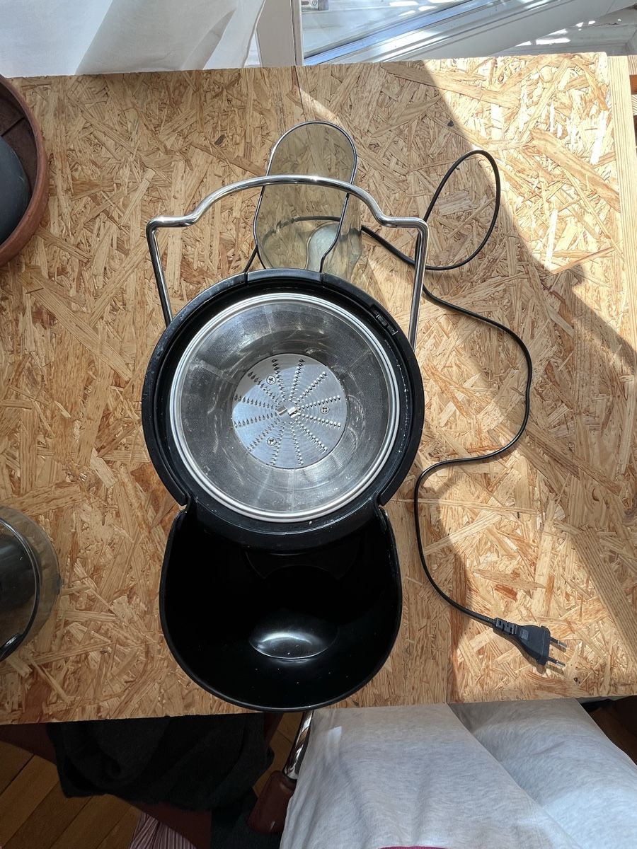 Elettrodomestici da cucina: Extracteur du jus – Usato da Lausanne venduto da ric_wld7 1