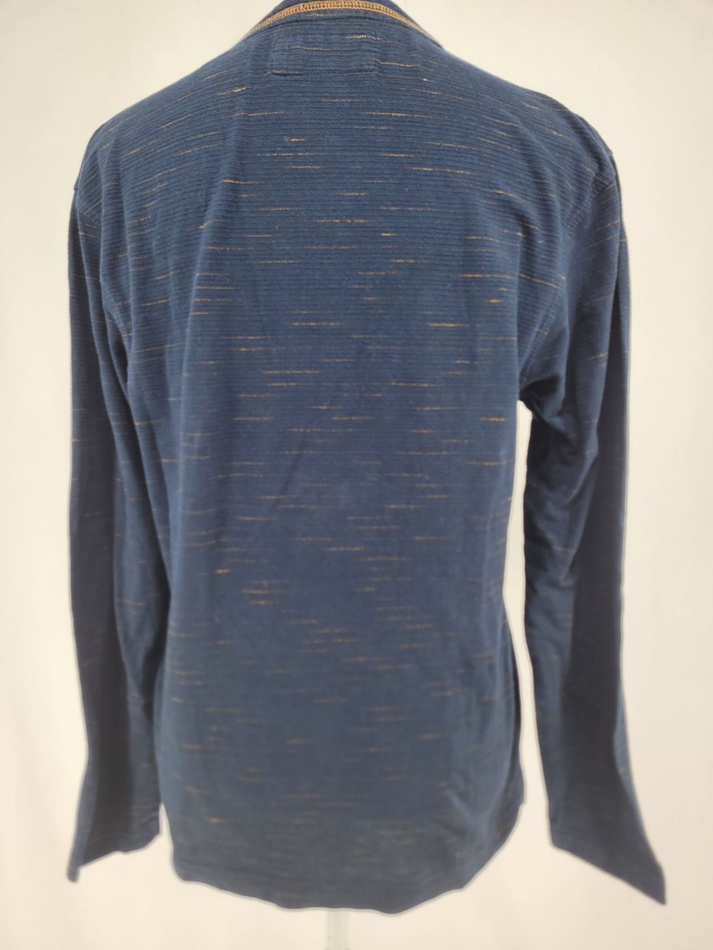 Maglioni & Felpe: ARMAND THIERY Pull bleu - S – Usato da Lausanne venduto da PlusValue_Lausanne 2