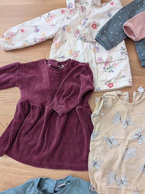 Lotti & Set di vestiti: Kleider set 86 – Usato da Root venduto da vin_wr2l 3