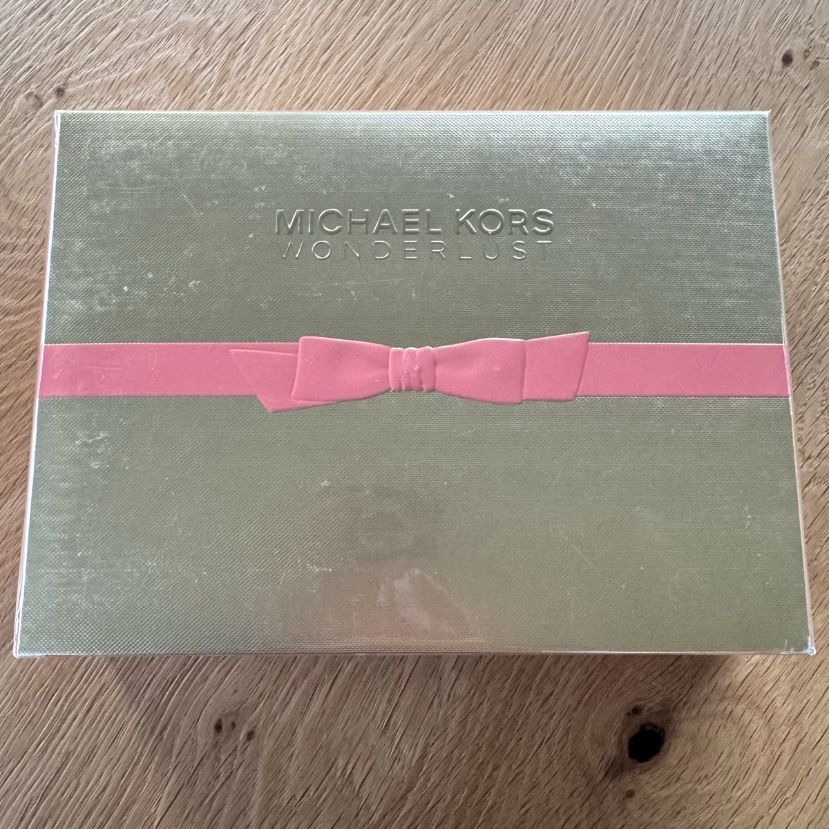 Custodie per cosmetici: Michael Kors Wonderlust Eau de Parfum mit Nessesaire – Nuovo (secondo la descrizione) da Rebstein venduto da sina1999 1