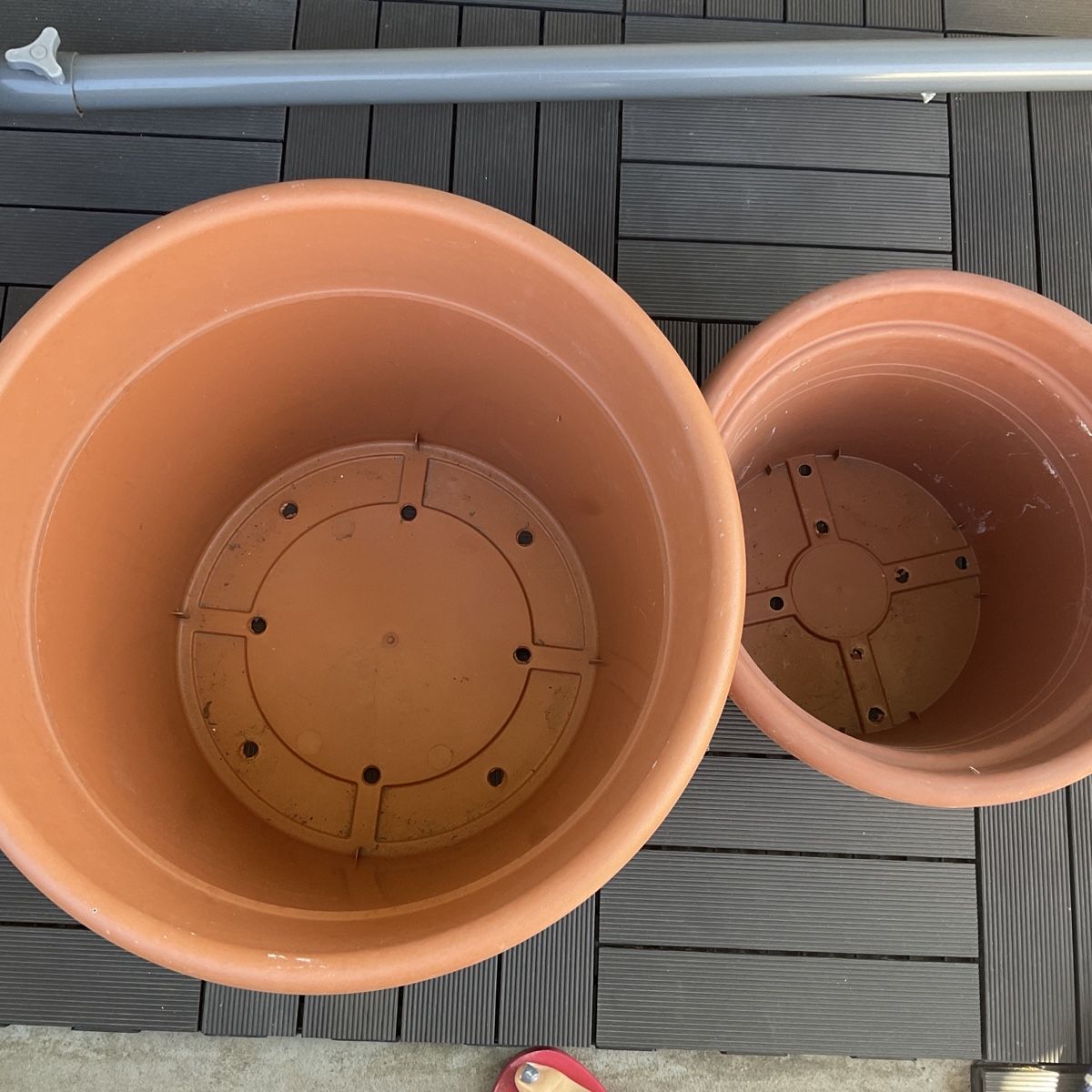 Vasi per fiori: Gröss Blumentopf drei set   Durchmesser 44 cm / 33 cm – Usato da Kriens venduto da bonobo40 1