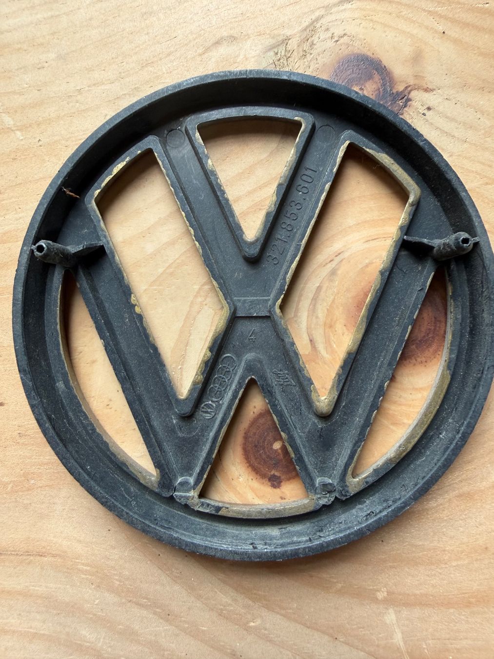 VW Tutti pezzi di ricambio auto: Altes VW Zeichen – Difettoso da Huttwil venduto da Burk3 1