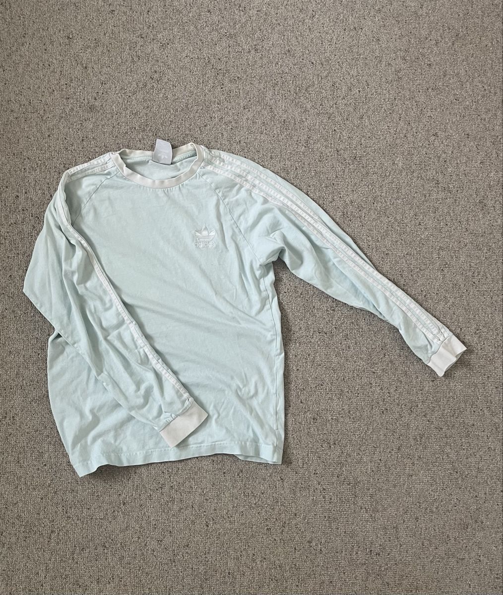 Adidas T-shirt: 2 Adidas Langarmshirts longsleeve – Usato da Mönchaltorf venduto da Rofi7 2