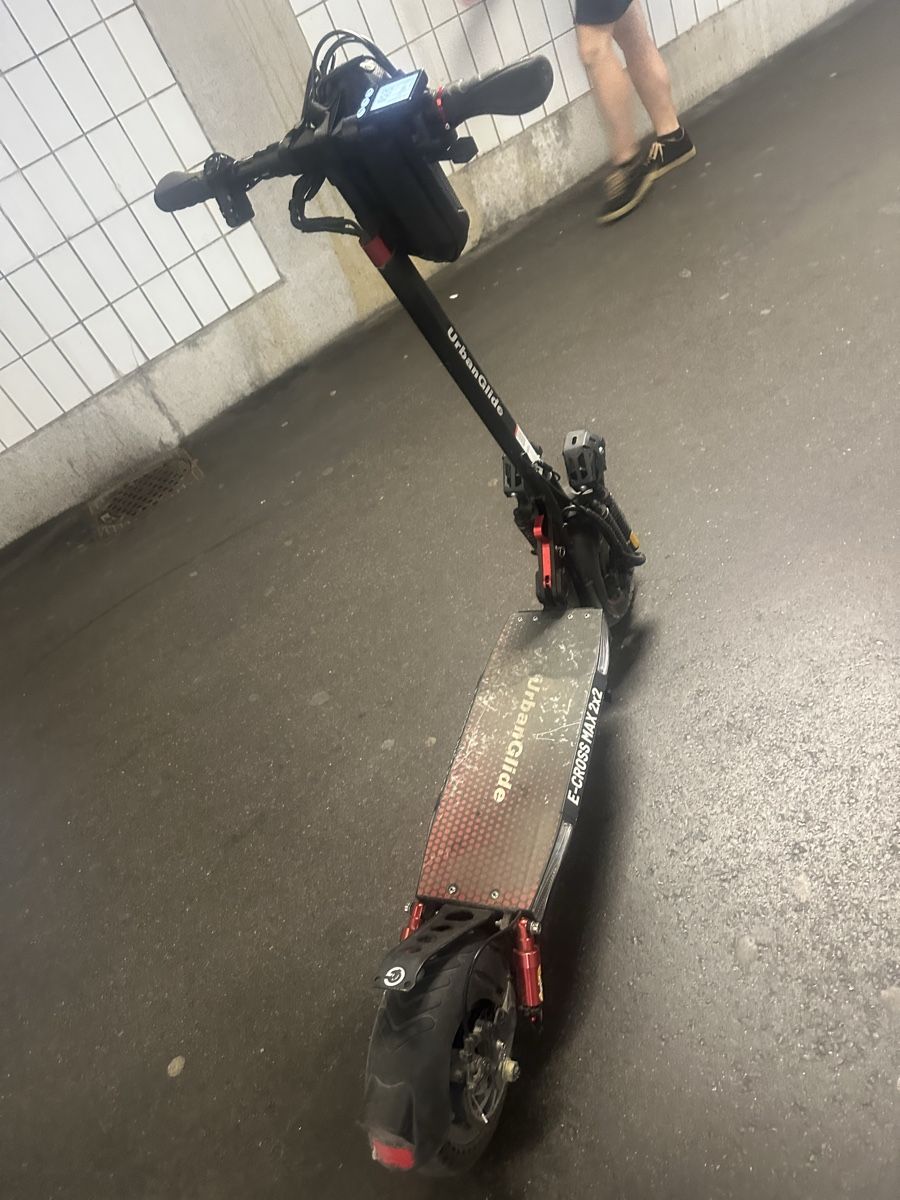 Scooters: E Scooter – Gebraucht aus Neuchâtel von min_7f9l 2