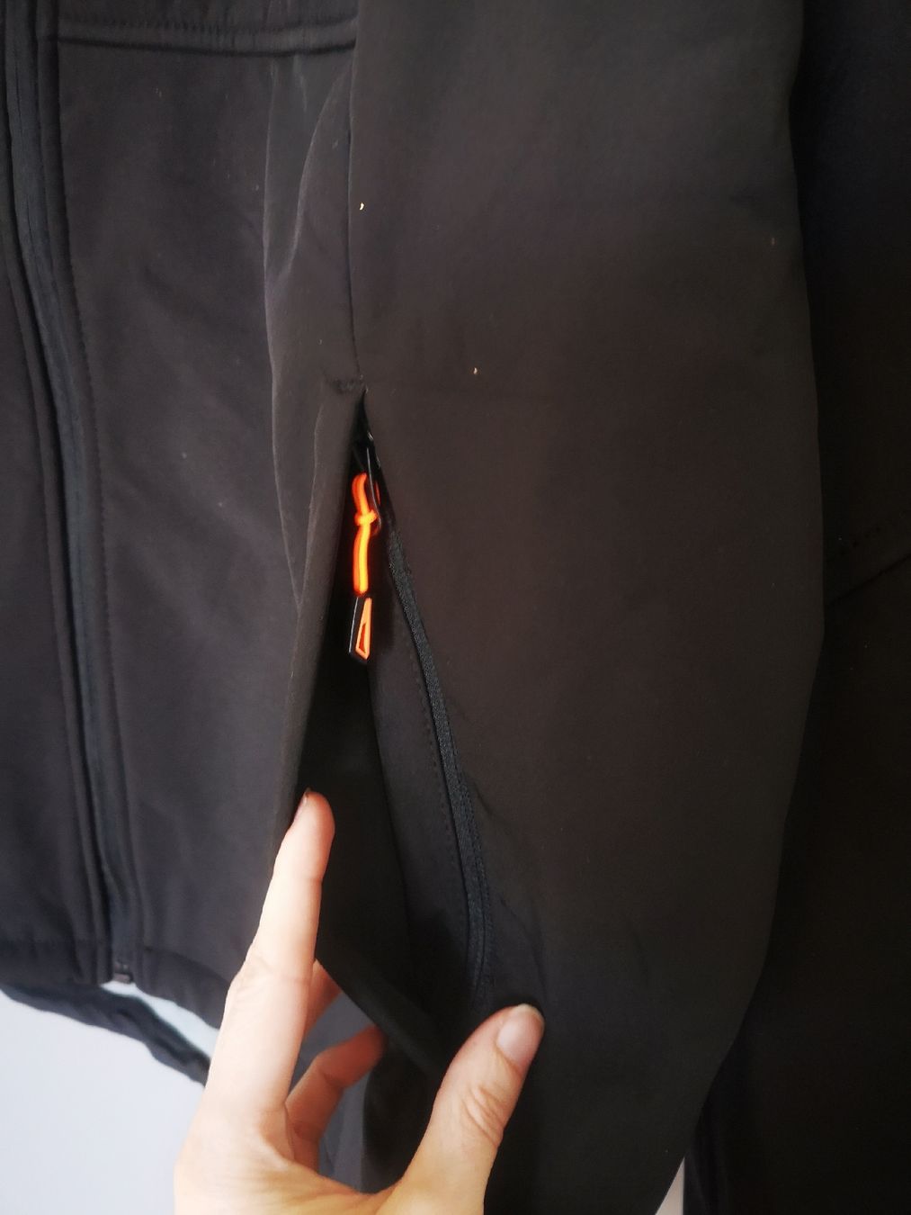 Giacche: Veste softshell L/XL avec doublure polaire – Nuovo e nell'imballaggio originale da Collombey venduto da GaelleQ 3