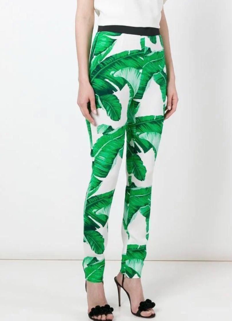 Dolce & Gabbana Pantaloni: Dolce & Gabbana Hosen mit Palmenprint – Usato da Meilen venduto da Emma_321