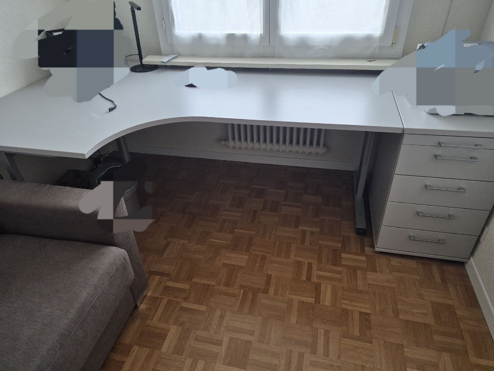 Schreibtische: Büromöbel – Gebraucht aus Wiesendangen von ale_x96f 1