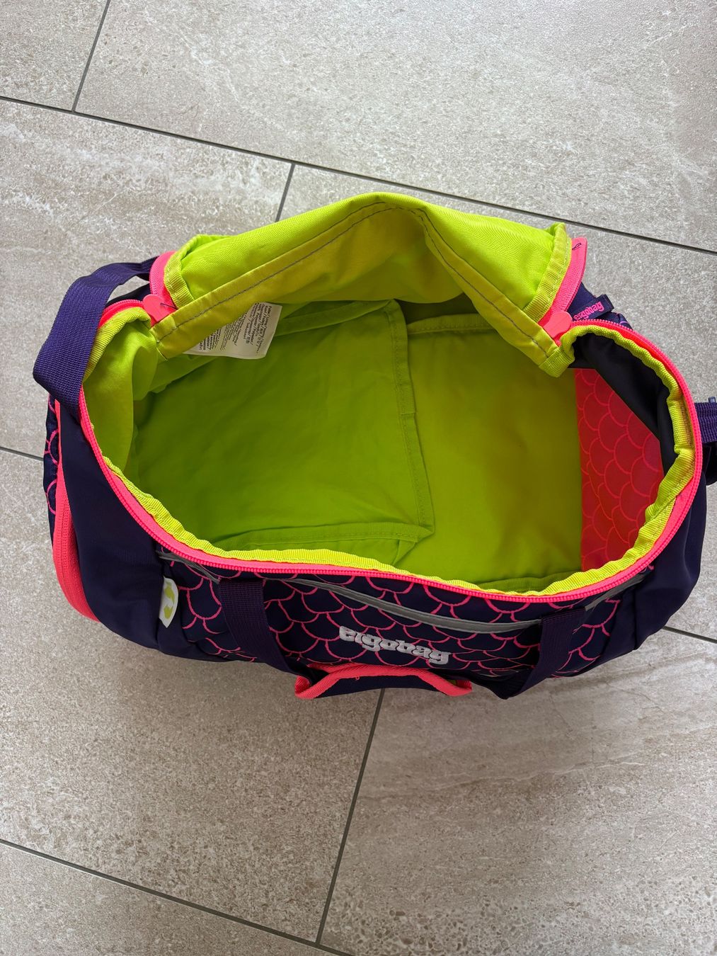 Ergobag Borse & Zaini: Ergobag Sporttasche Top Zus... – Usato da Niederbuchsiten venduto da Mer75 1