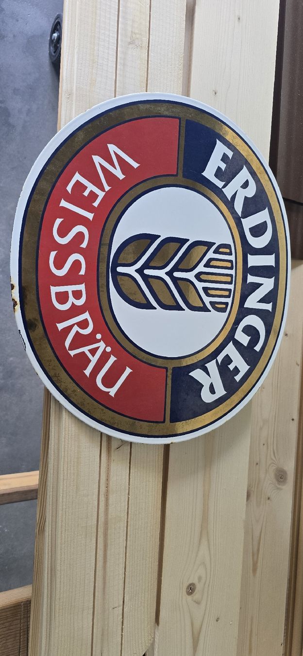 Erdinger Insegne: Schild Erdinger Weissbräu rund  – Usato da Lauperswil venduto da iveco6