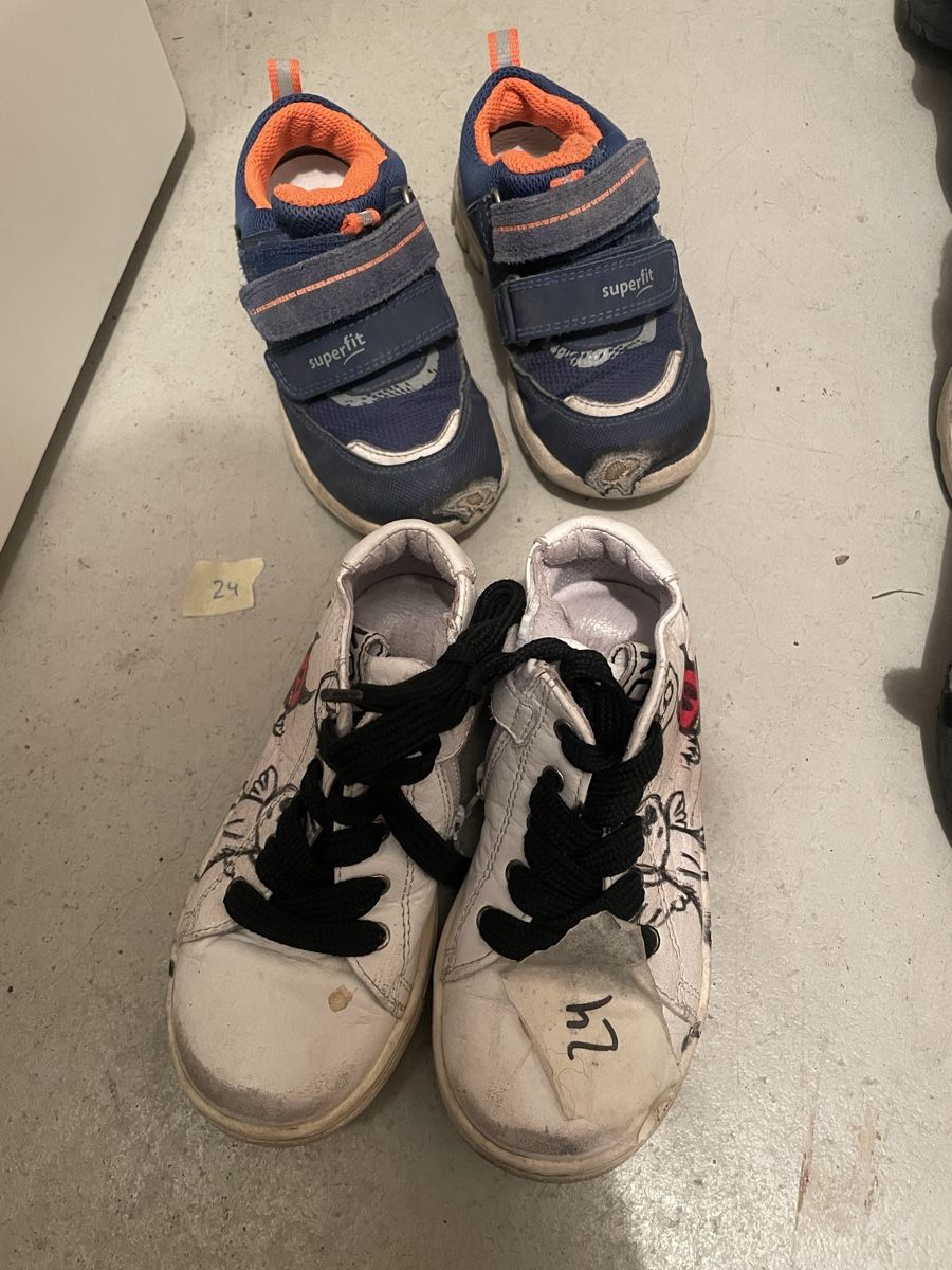 Chaussures garçon: Kinderschuhe Grösse 24 – D'occasion à Winterthur par sLoerli