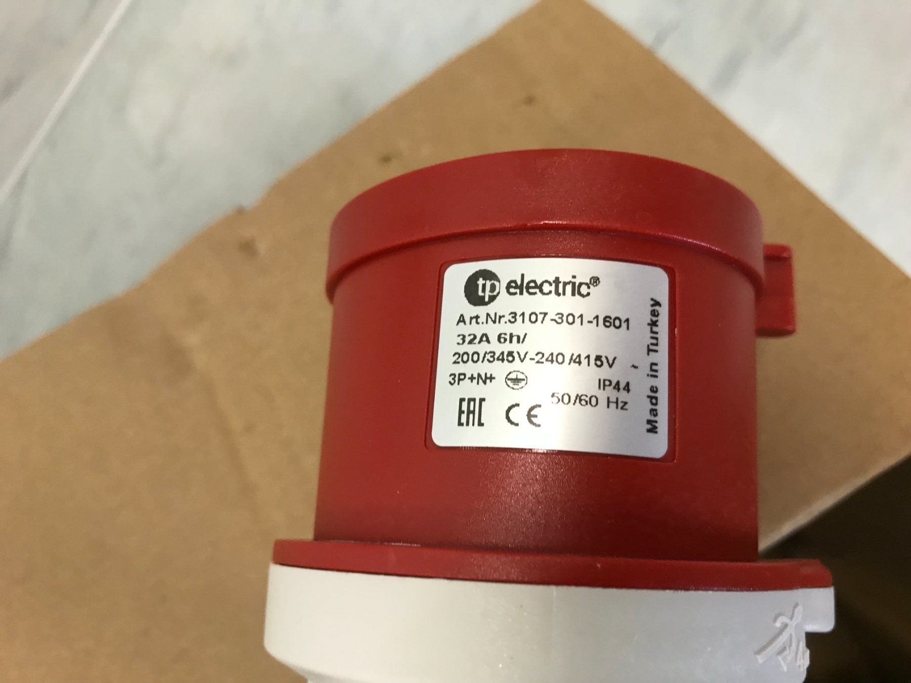 Elettrotecnica: Stromverteiler CEE 32 – Nuovo e nell'imballaggio originale da Altdorf UR venduto da Gisleruri 5