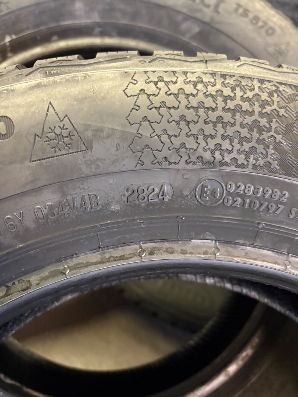 Continental Pneumatici & Ruote complete: Winterreifen 175/70R14 84T Continental – Nuovo e nell'imballaggio originale da Gerlafingen venduto da Pneu-Puric 3