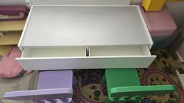 Kinder Spieltisch + Stühle