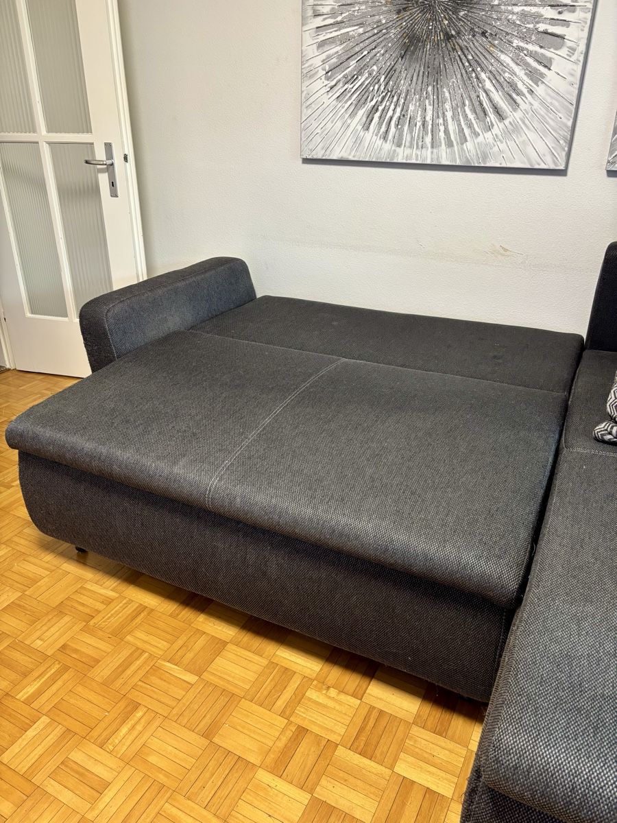 Divani: Divano letto angolare con penisola – Usato da Winterthur venduto da sim_zz7t 1