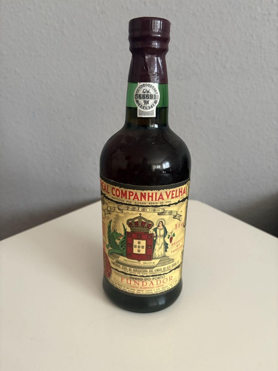 Vino: Bouteille  ancienne vin Porto  – Usato da petit lancy venduto da FerreiraLuis