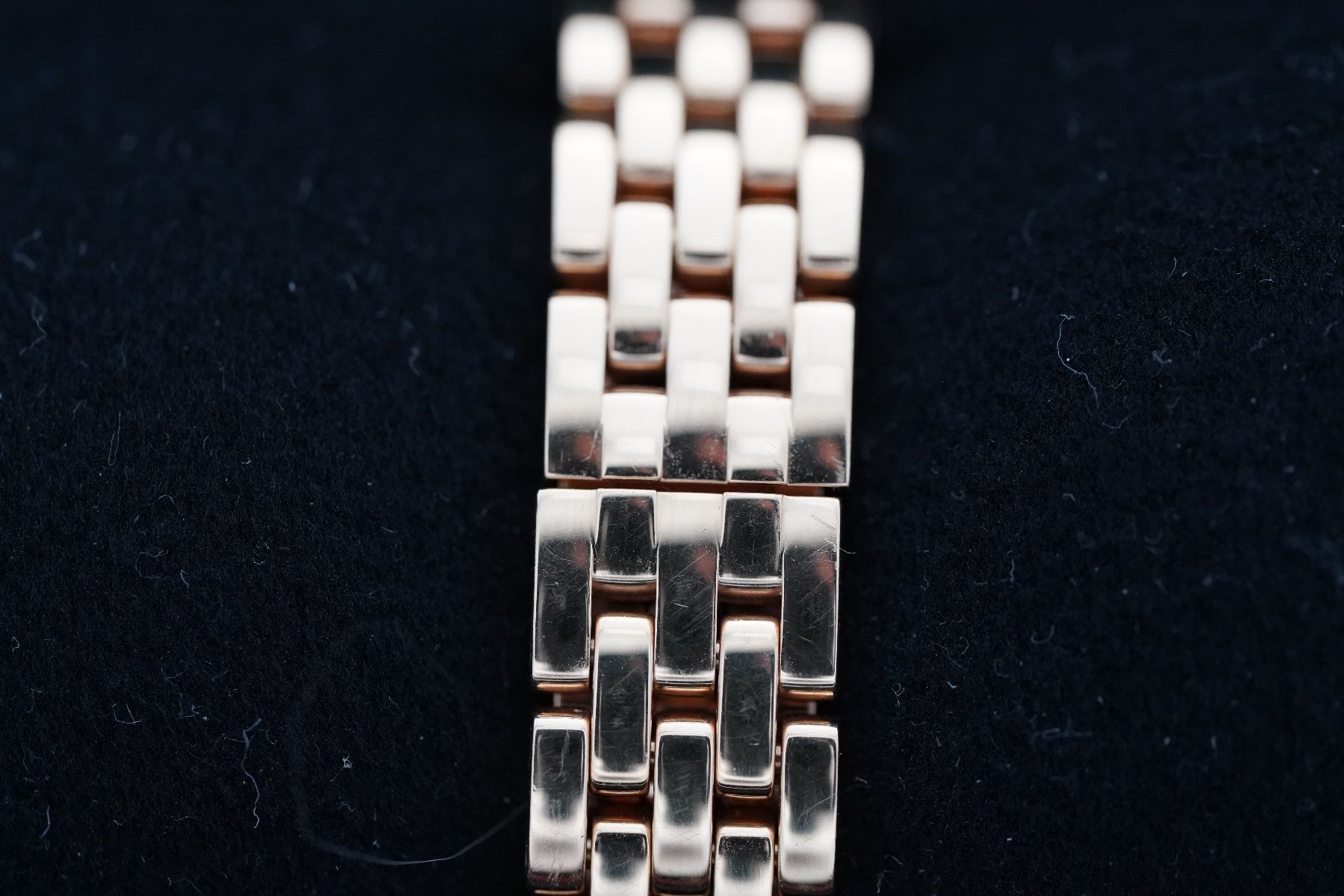 Cartier Orologi: Cartier Panthère mini aus 2025 – Usato da Nebikon venduto da Mr.Watchseller 9