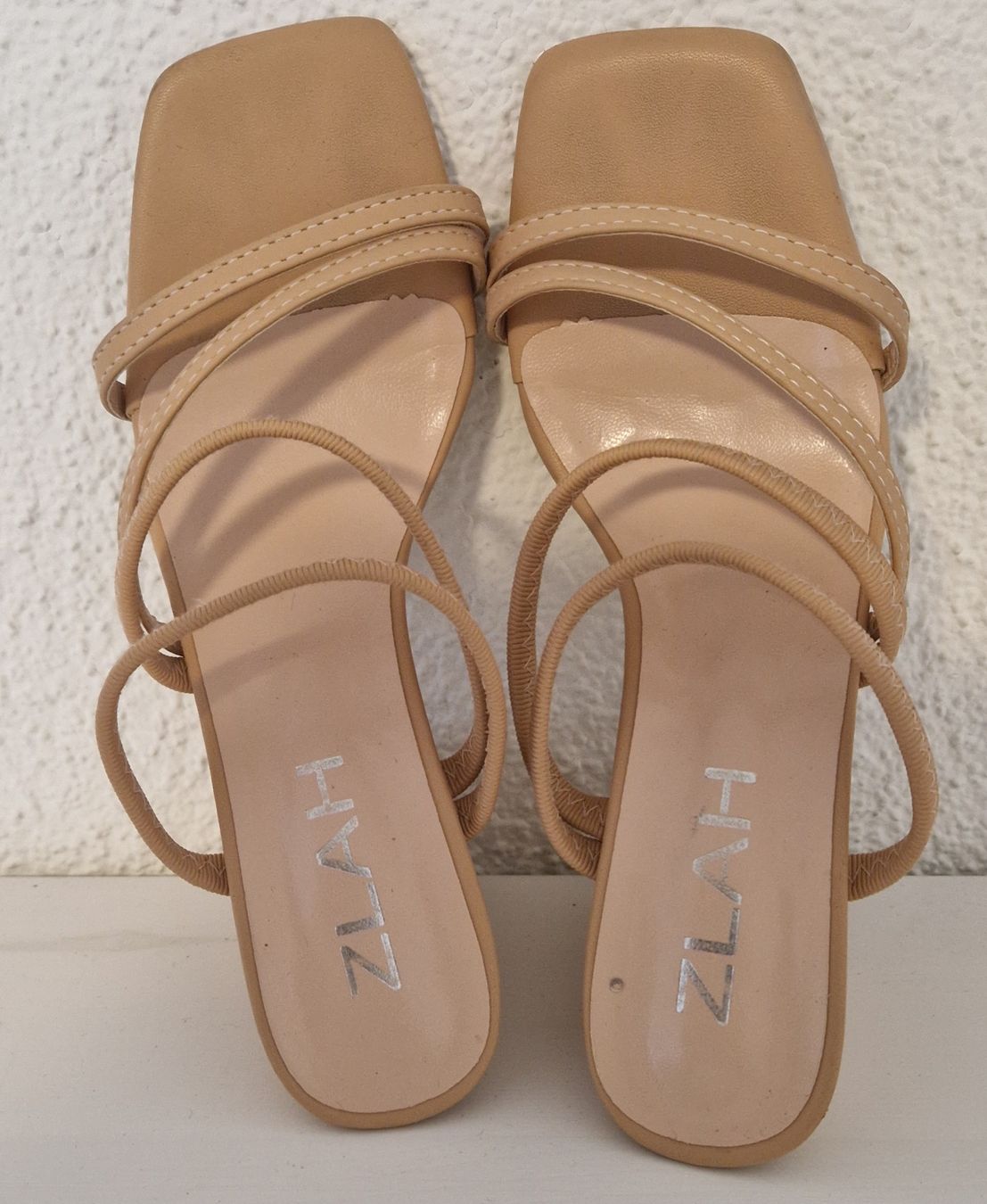 Chaussures femmes: beige Sandalen, "ZLAH", Gr. 38 – D'occasion à Menziken par chs_xd76 3