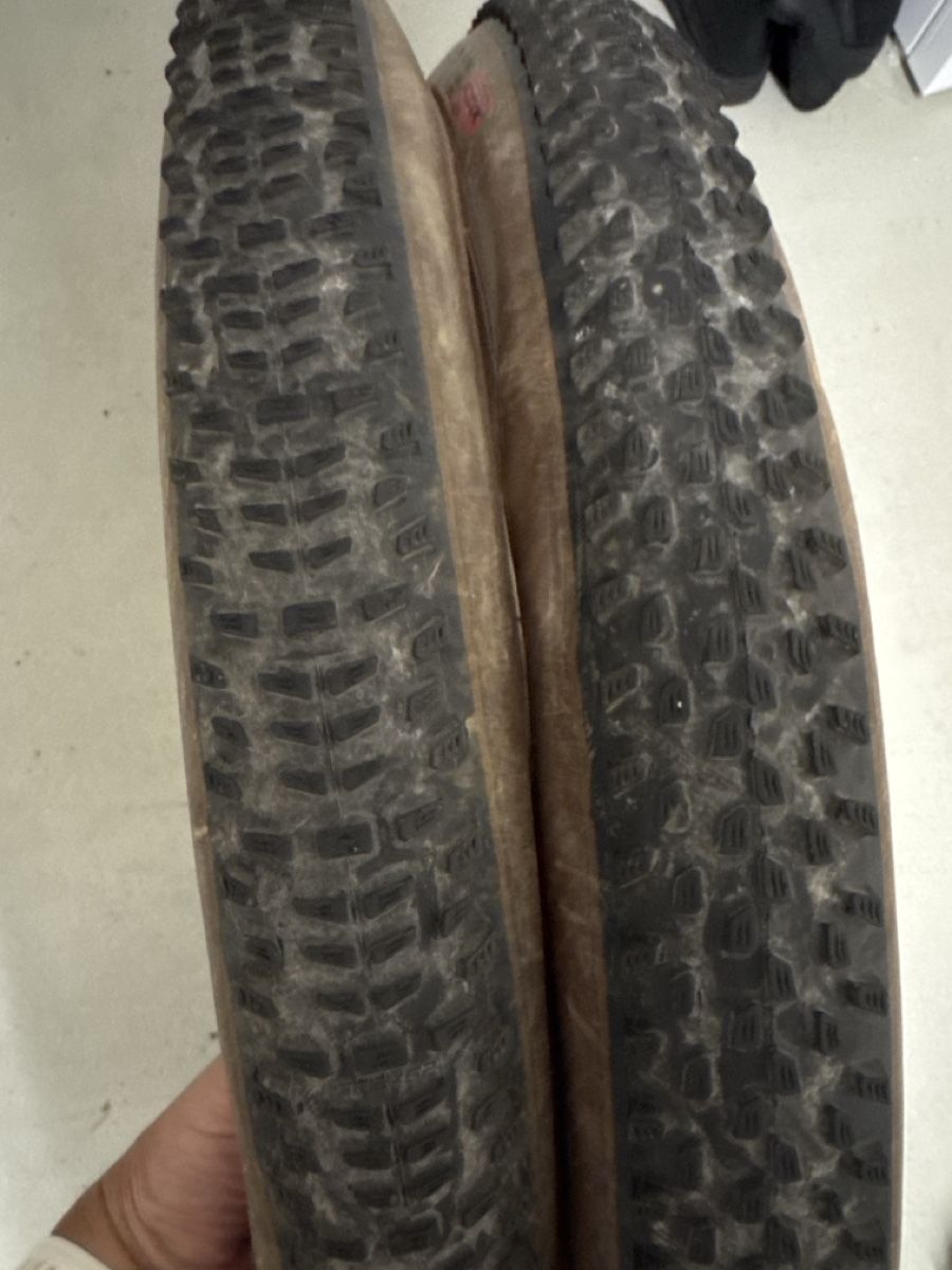 Pièces détachées: Schwalbe Racing Ray – D'occasion à Hunzenschwil par mila012 1