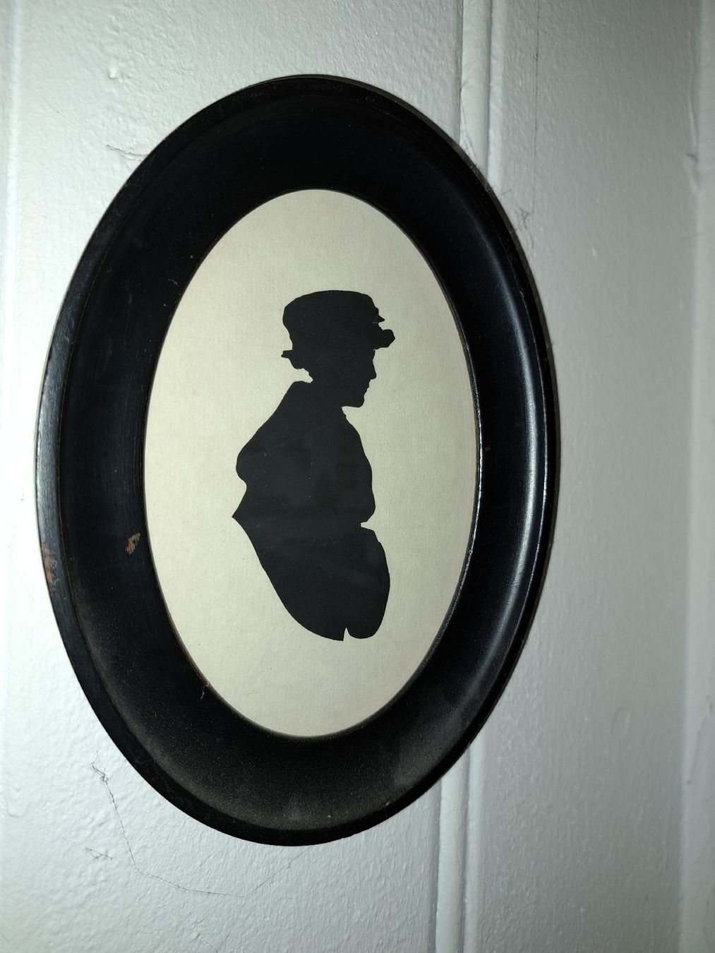 Grafica & Litografie: Antike Silhouette im Ovalrahmen, Scherenschnitt  – Usato da Kölliken venduto da Upcycling-by-Mc-TAM
