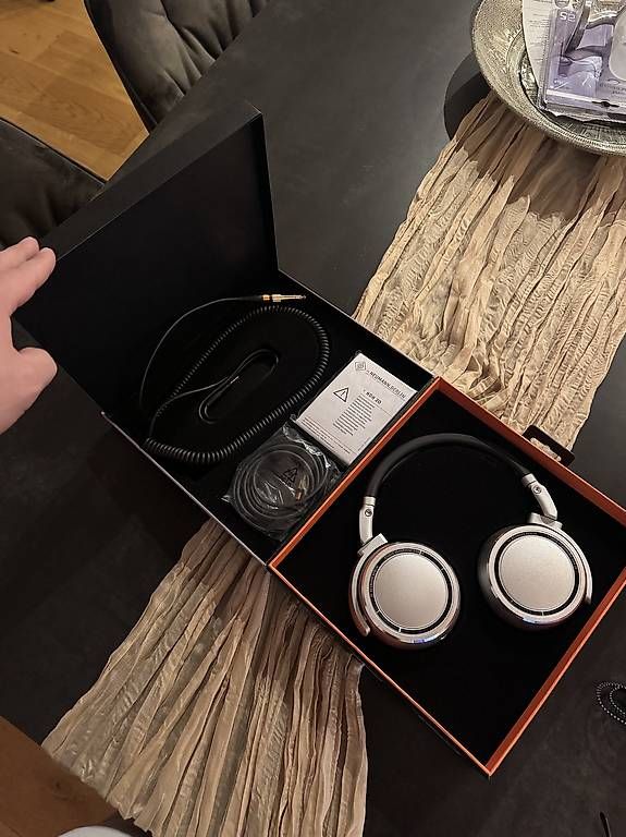Cuffie: Neumann NDH 20 Studio Kopfhöhrer OVP – Usato da Siegershausen venduto da niiico_7 1
