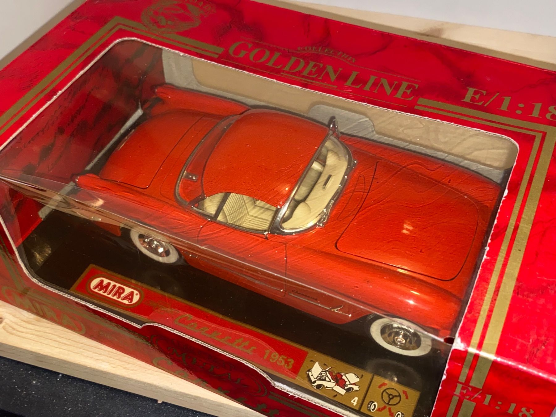 Chevrolet Modellini d'auto: 1953 Chevrolet Corvette 1/18 – Nuovo (secondo la descrizione) da Wohlen AG venduto da PrivatSammlung 2