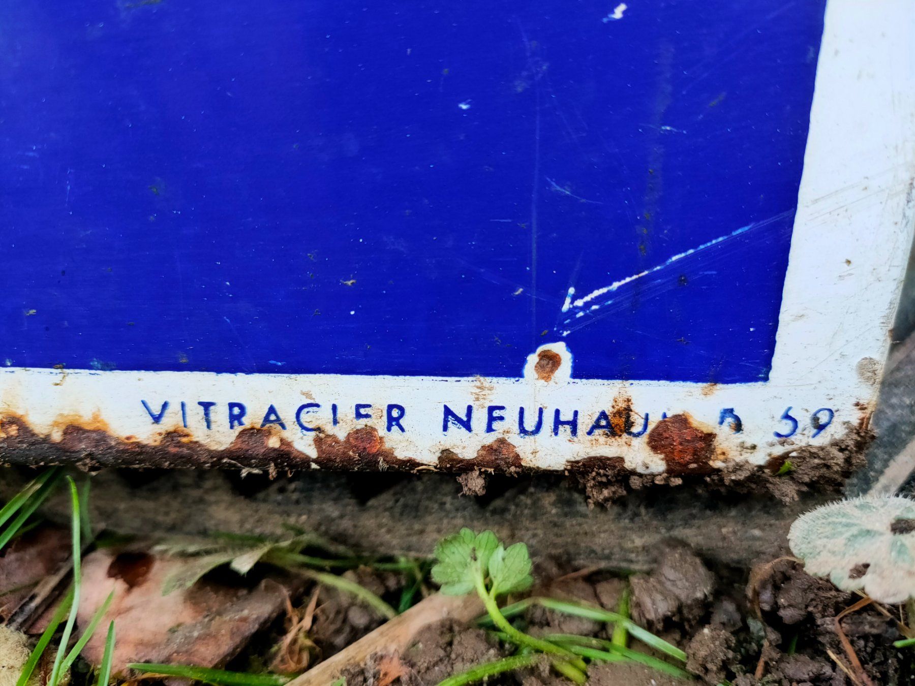 Esso Insegne: Plaque émaillée esso – Usato da Bretonnières venduto da Minigab 2