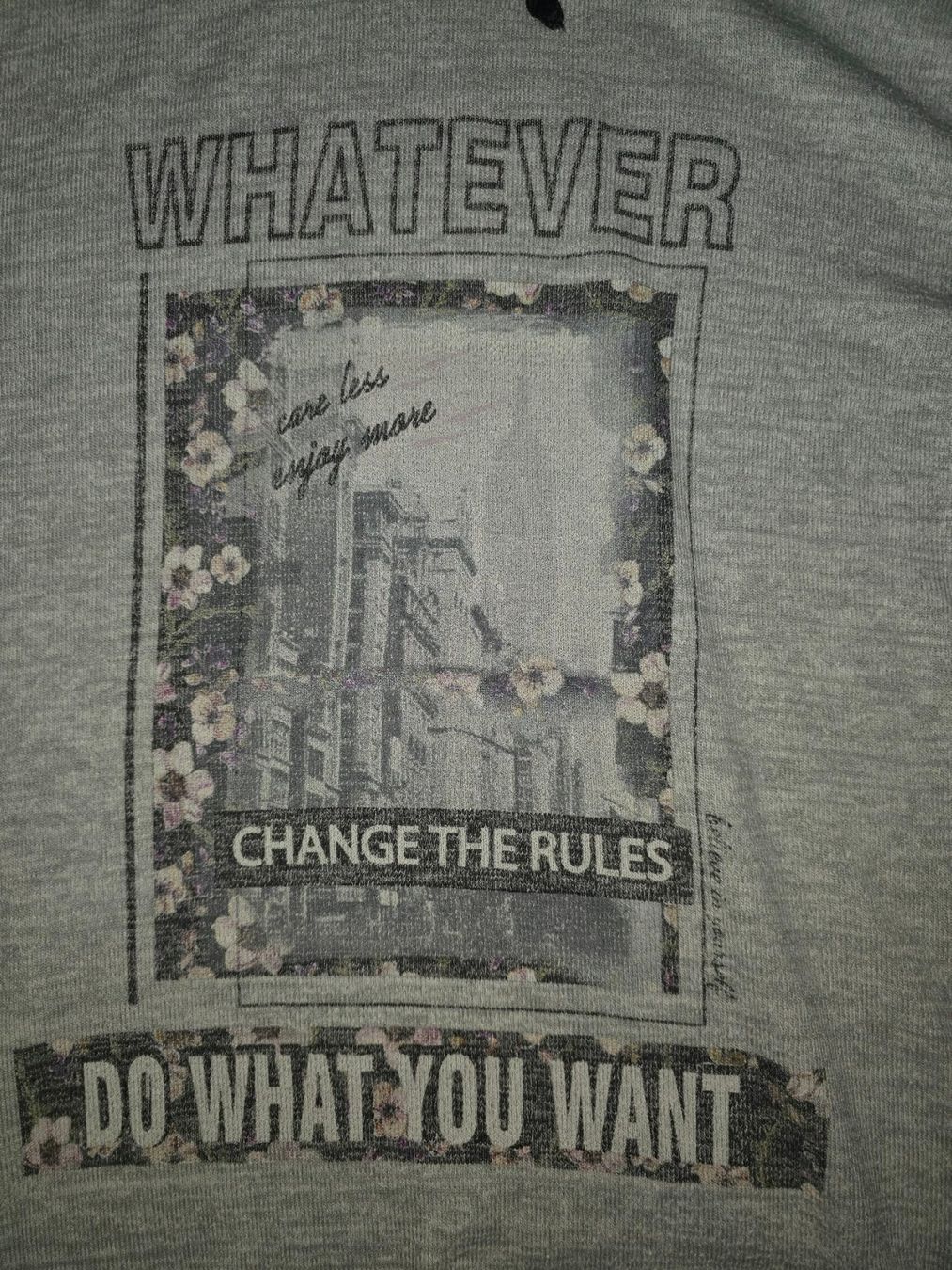 Maglioni & Felpe: Pullover grau mit Print und Stehkragen, Grösse L – Nuovo (secondo la descrizione) da Kriens venduto da ang_fg7r 1
