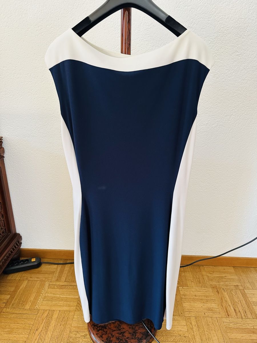 Ralph Lauren Vestiti: Abito Ralph Lauren blu/bianco 42 EU – Usato da Cureglia venduto da myr_9v25