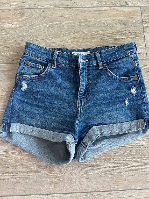 Bershka Hosen: Jeansshorts – Gebraucht aus Brütten von lar_k95l 2