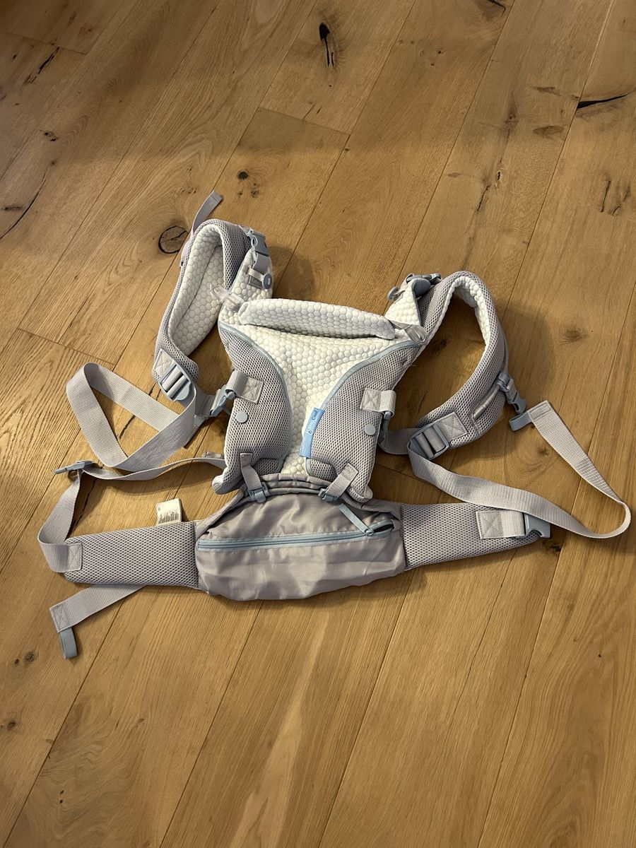 Marsupi portabebè: Babytrage Infantino – Usato da Oberneunforn venduto da Jami1202