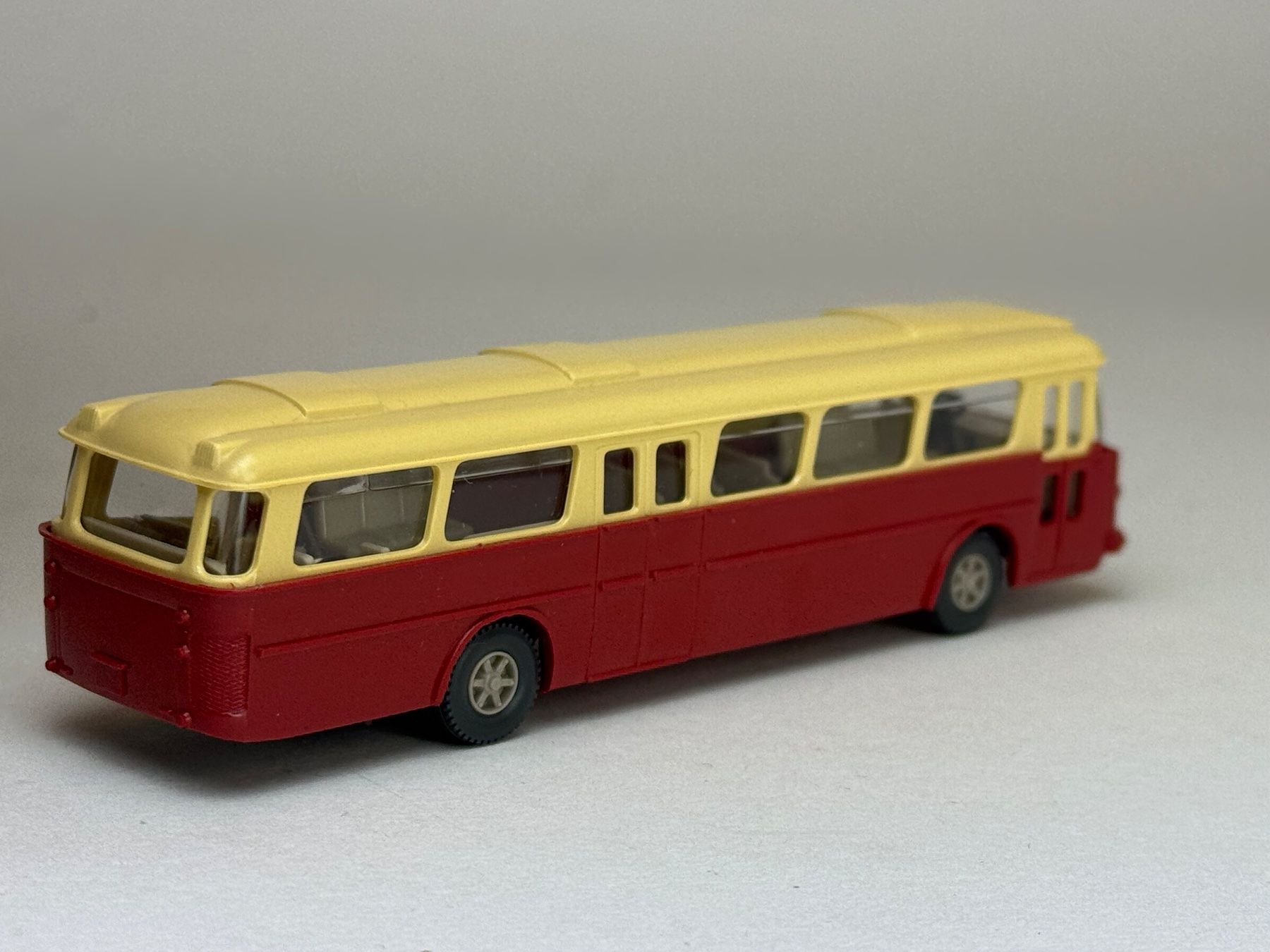 Wiking Modellini d'auto: Büssing Senator rubinrot beige – Usato da Elm venduto da Wikmtz 1