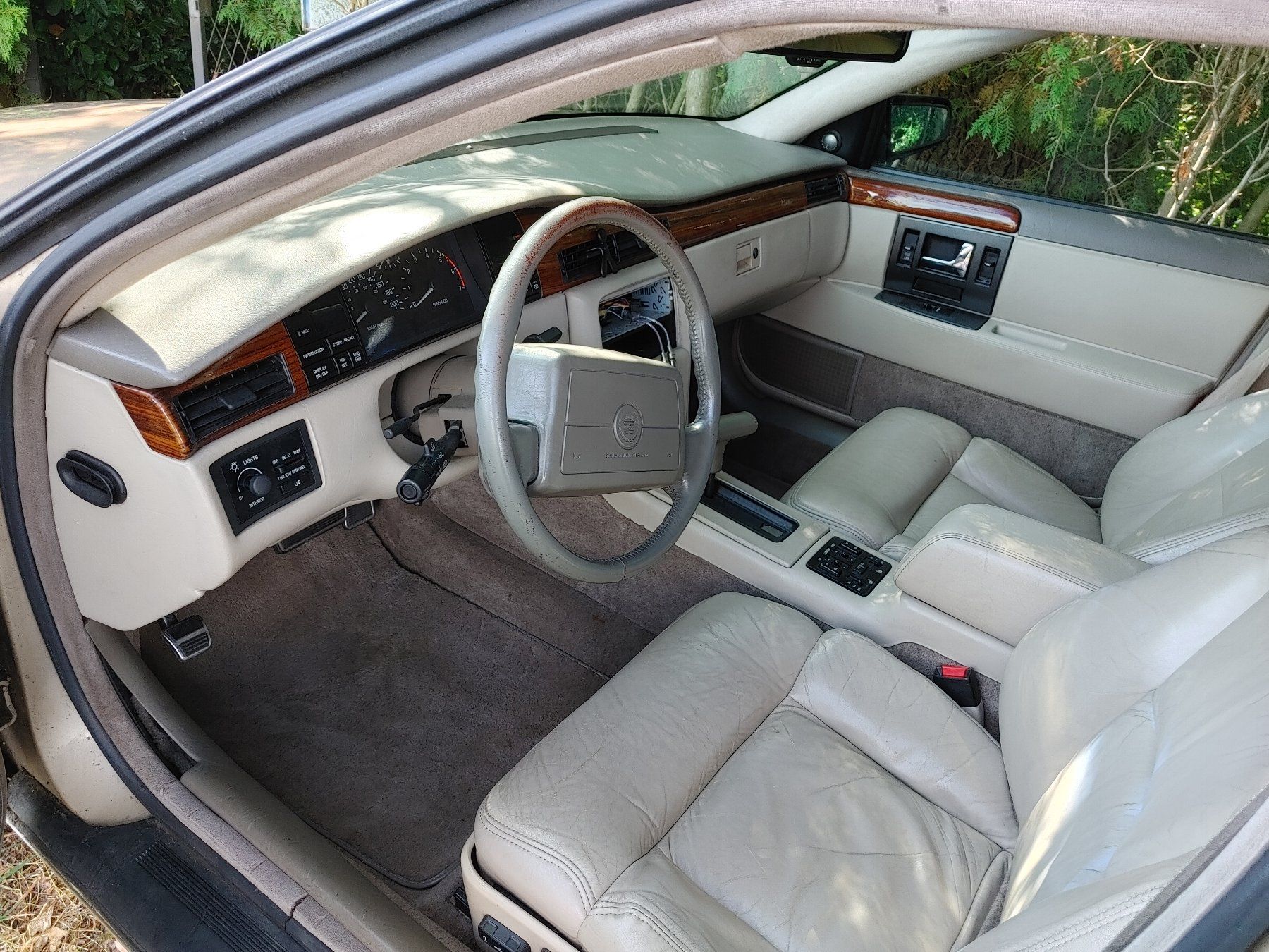 Cadillac Automobili: Cadillac Seville / 4,9 l – Usato da Kerzers venduto da Rtvjohner 2
