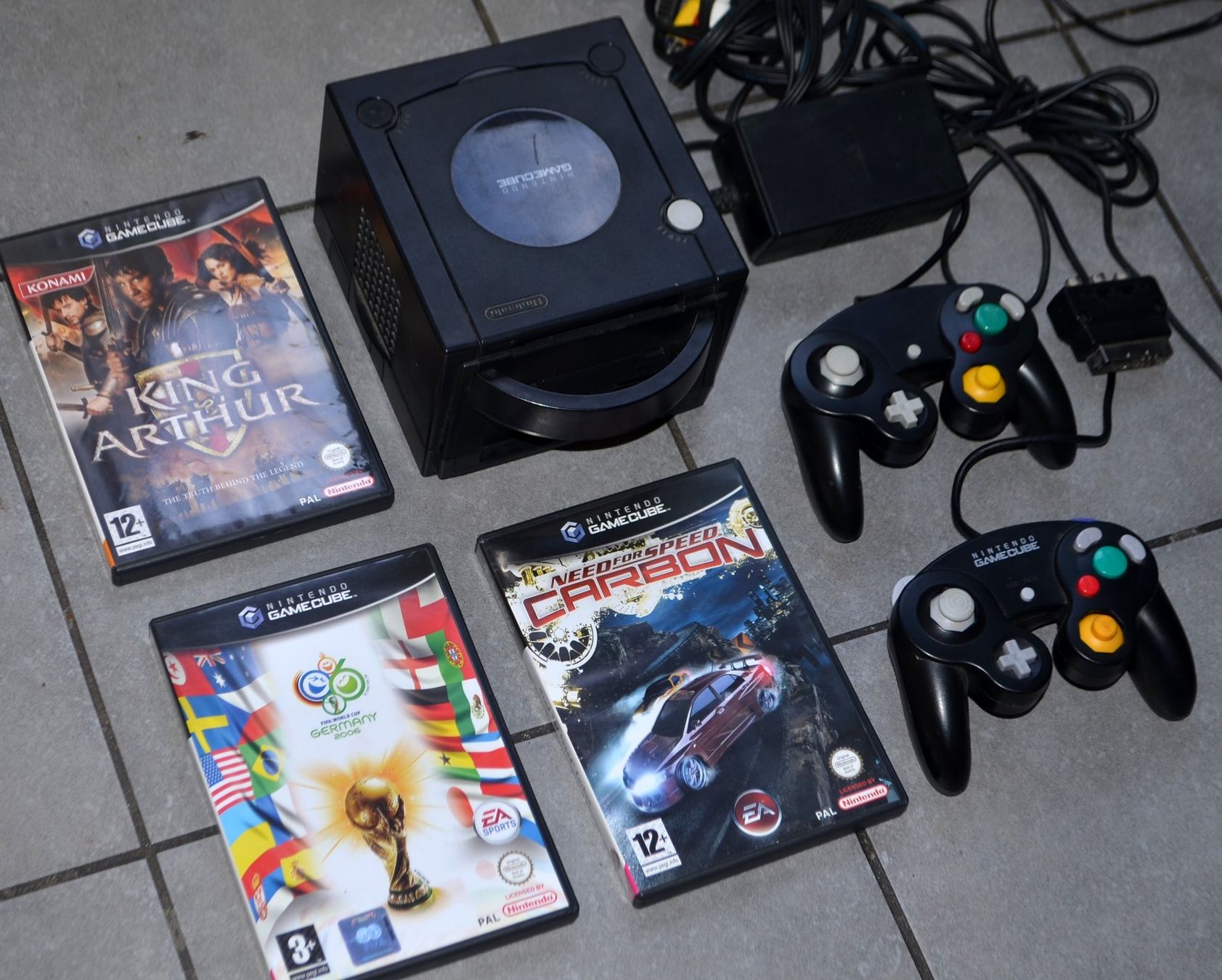 Nintendo Consoles: Nintendo Game Cube GameCube – D'occasion à Collonges par arashee 1