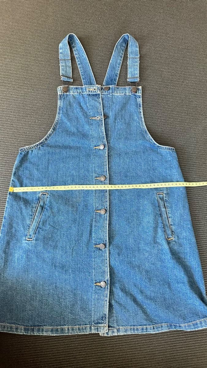 Pull&Bear Jeans: Salopette en jean Pull&Bear taille M - look tendance! – Usato da Vuippens venduto da ale_6gkb 2