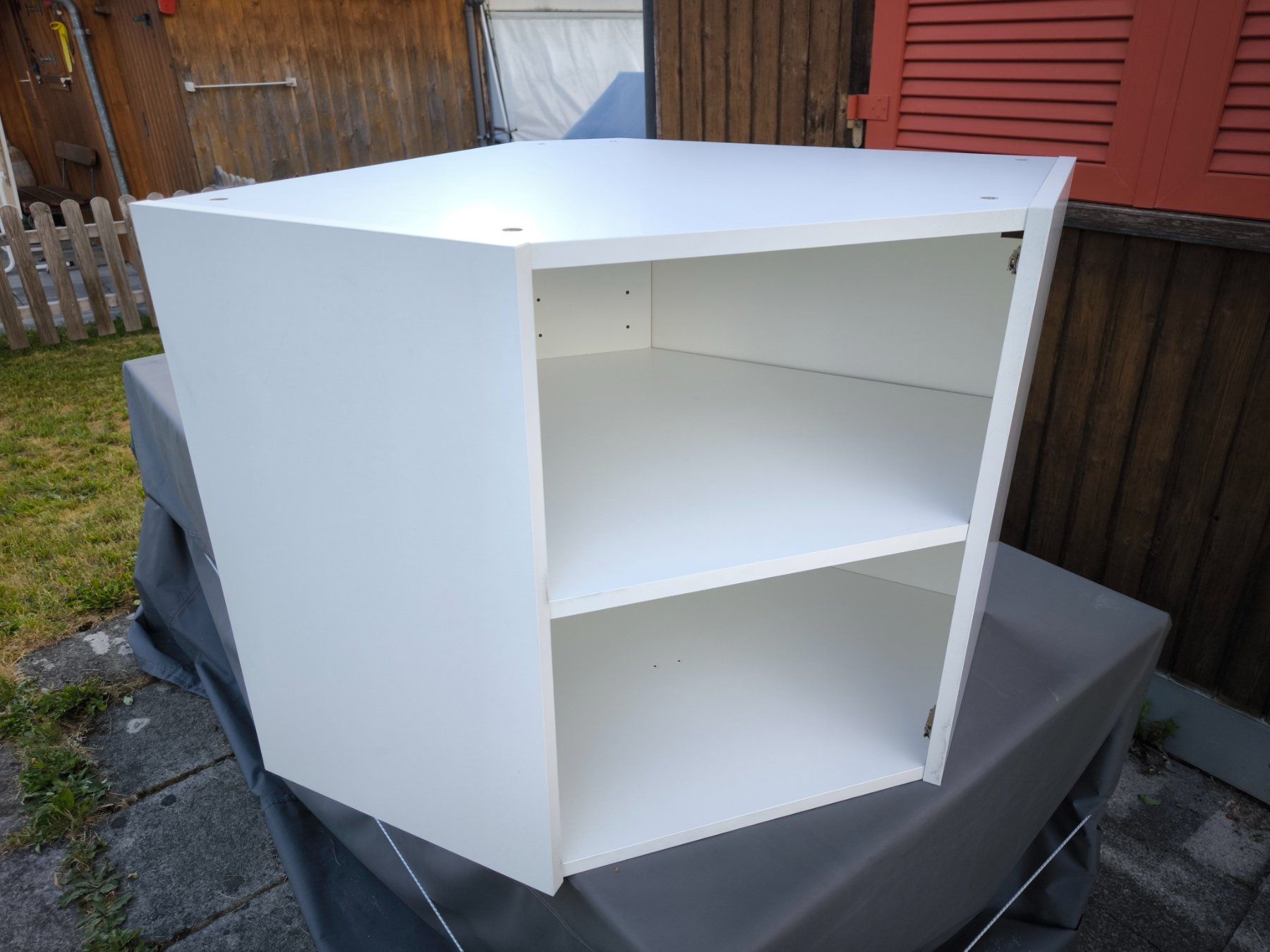 Ikea Armadi: Wand-Hänge-Schrank METOD von Ikea – Usato da Brütten venduto da Auctionboy