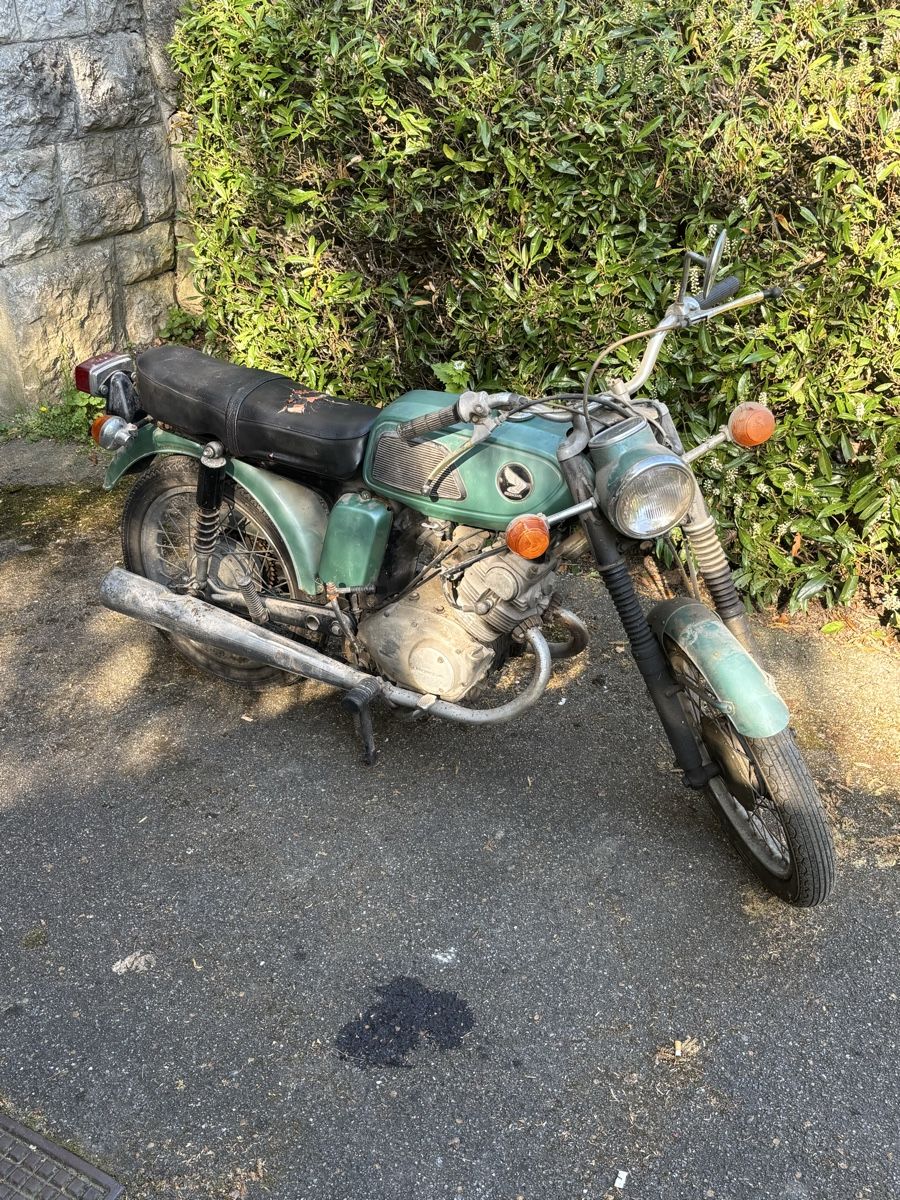 Honda Strada: Motorrad Honda SS 125 A Oldtimer – Difettoso da Neuenhof venduto da redballexpress 1
