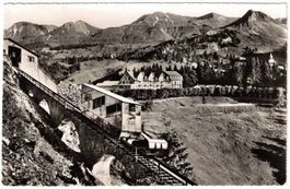 Stoos - Standseilbahn mit Mythen