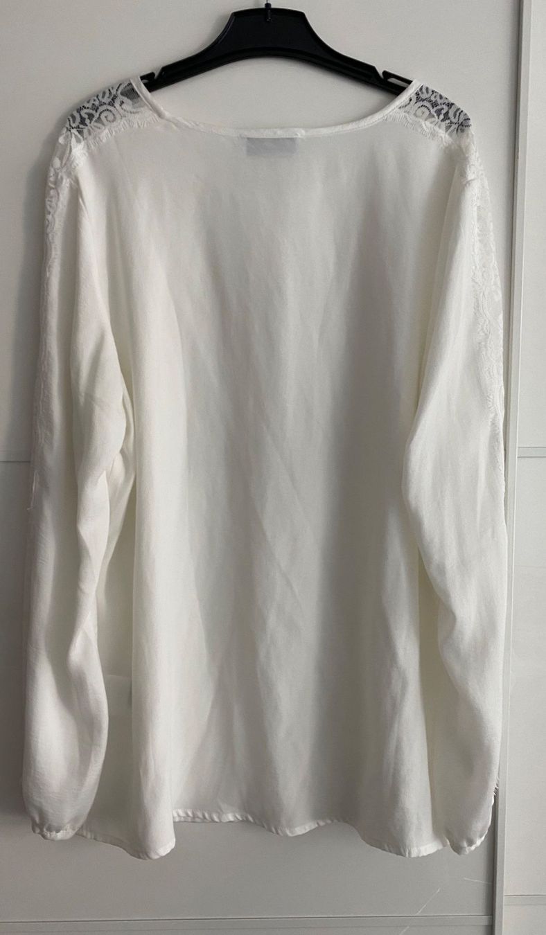 Blusen: Judith Williams Bluse mit Spitze, Grösse 42/44 – Gebraucht aus Winterthur von marisole4 4