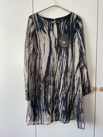 Sisters Point Mini-Kleid Gr. S / Neu & Ungetragen