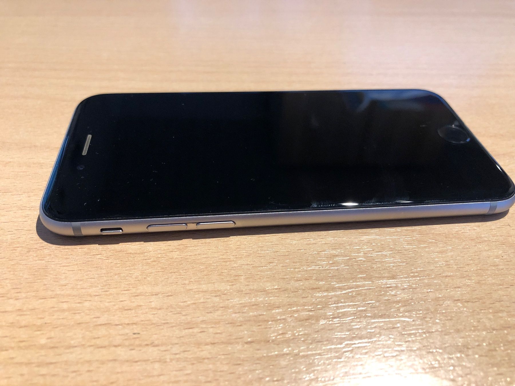 Apple Telefoni cellulari / Smartphones: iPhone 6s Silber – Usato da Attelwil venduto da Canelle67 4