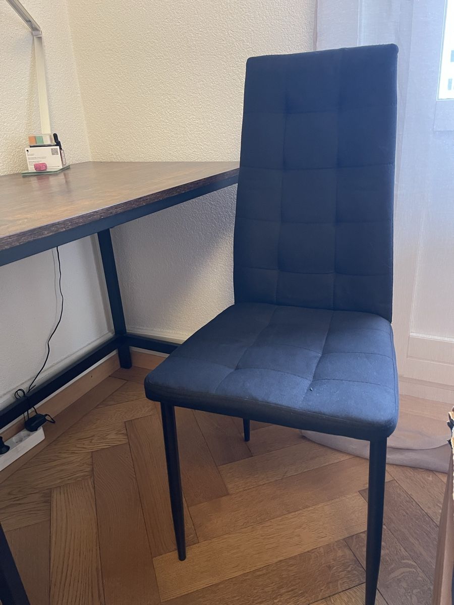 Scrivanie: Bureau avec étagères + chaise – Usato da Fribourg venduto da mae_162 1