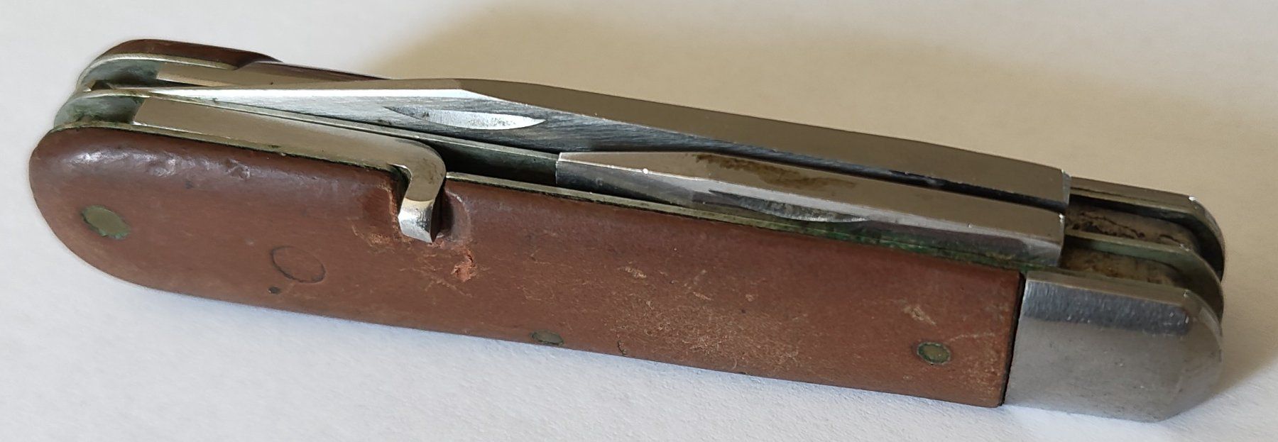 Victorinox Coltelli tascabile: Taschenmesser / Sackmesser alt - Victoria – Usato da Biberist venduto da Slick