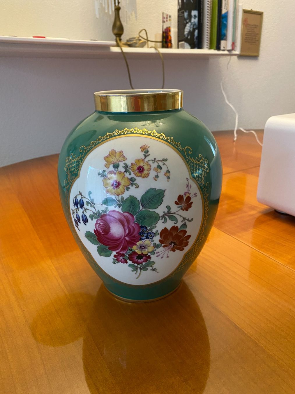Thomas Vasi & Recipienti: Antike handbemalte Vase, Thomas Ivory – Usato da Brügg BE venduto da saphyrus24 1