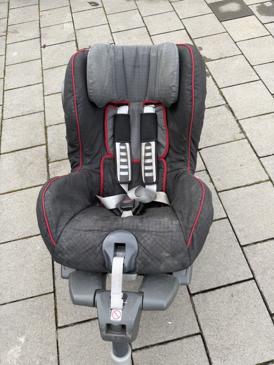 Porsche Auto-Kindersitze: Porsche G1 Isofix Kindersitz – Gebraucht aus Wallisellen von Janinekeller