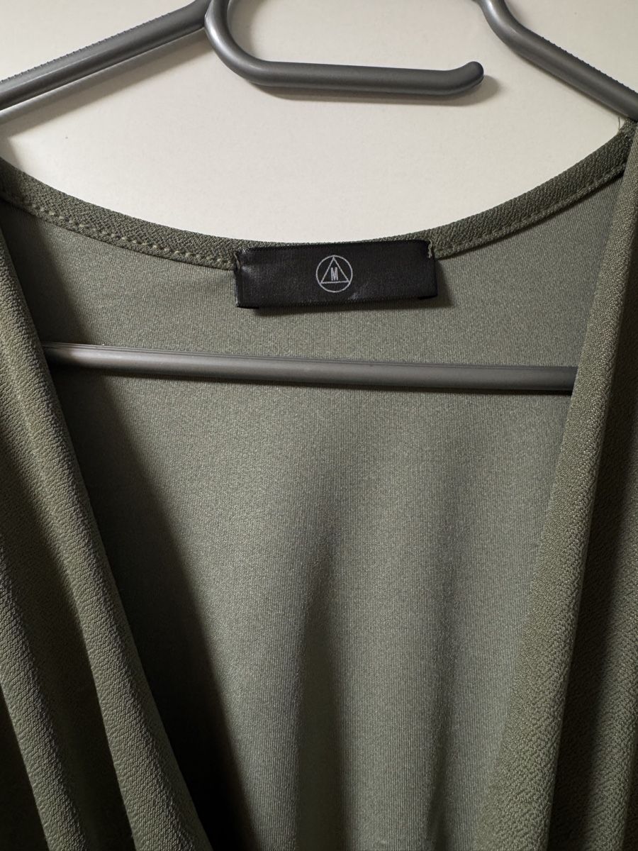 Tute: Damen Jumpsuit Khaki Grösse S – Usato da Buchrain venduto da Babyblau777 1