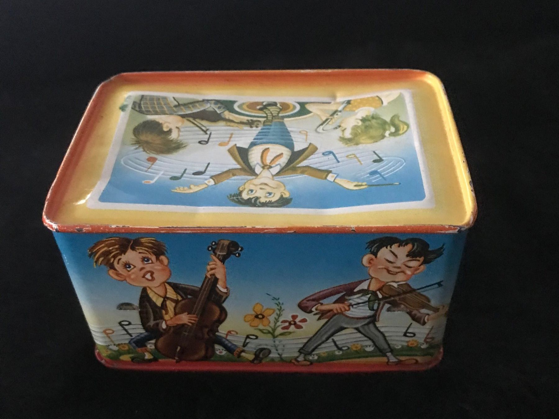 Spieldosen: Musikdose, Blechdose, Spieldose, Vintage, Retro – Gebraucht aus Kappel SO von siebenmeilenstiefel 1