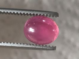 schönes Turmalin Cabochon Pink 2.8 Karat